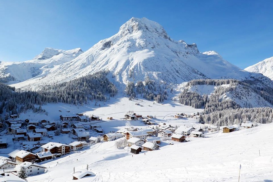https://www.ipomehotels.com/wp-content/uploads/2018/12/Lech-Am-Arlberg-2.jpg